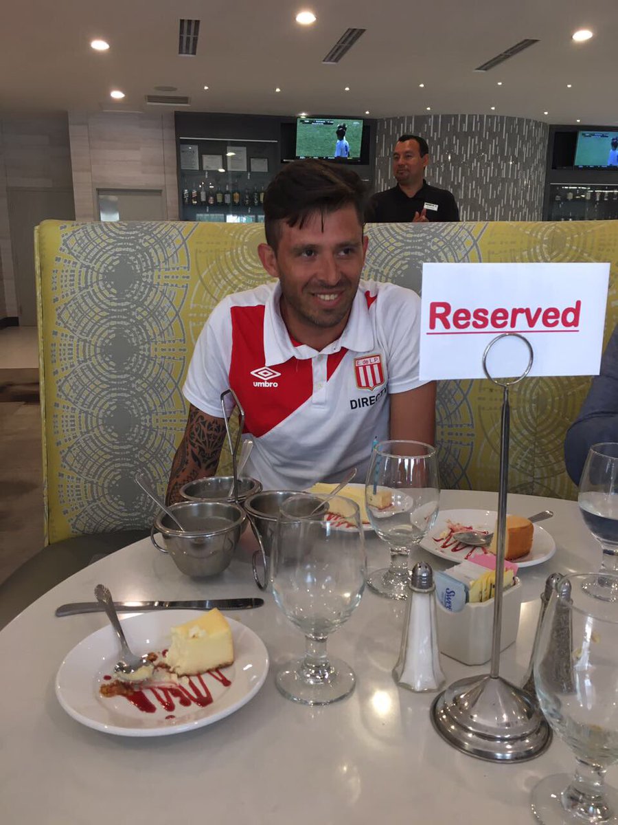 Desde Dallas, EEUU , agradecido al futbol q me sigue dando alegrías, les agradezco de corazón todos los saludos !!🇦🇹🇦🇹🇦🇹