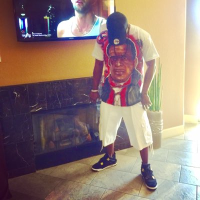 BooDeezy904's tweet photo. #NewProfilePic https://t.co/YvjOelIZj1