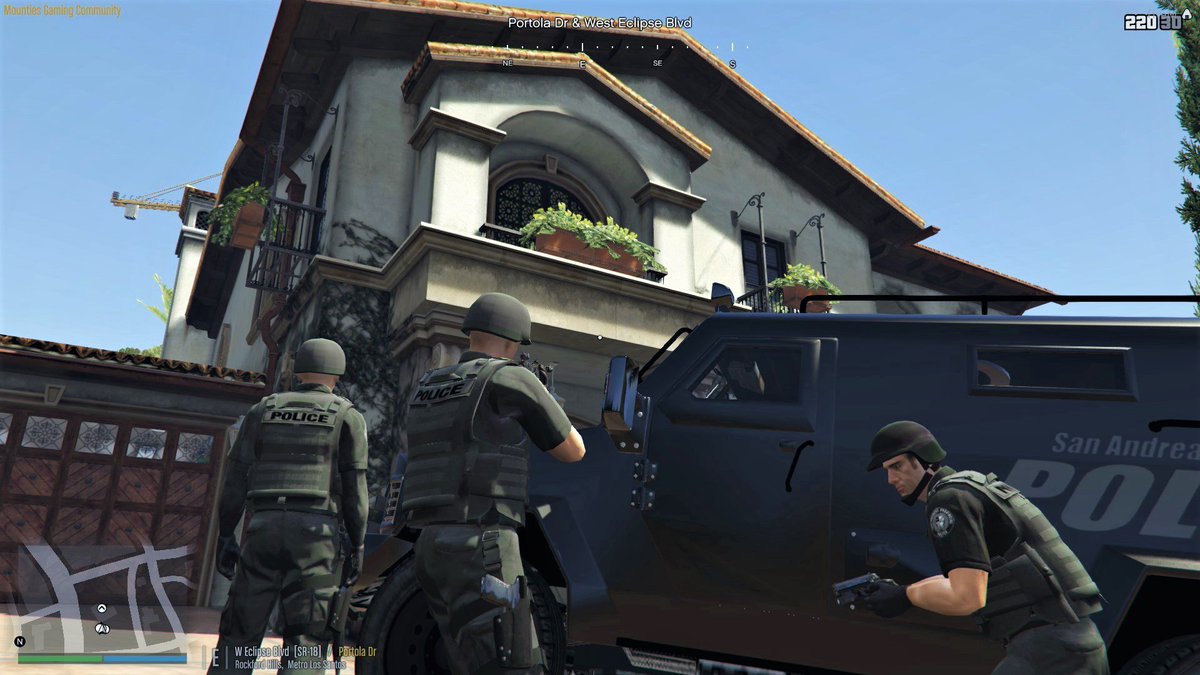 MG_SpecOps's tweet photo. Our teams train constantly to ensure we are ready even in the worst of situations. #gtav #ERT @MountiesGaming https://t.co/sx1oOhSr24