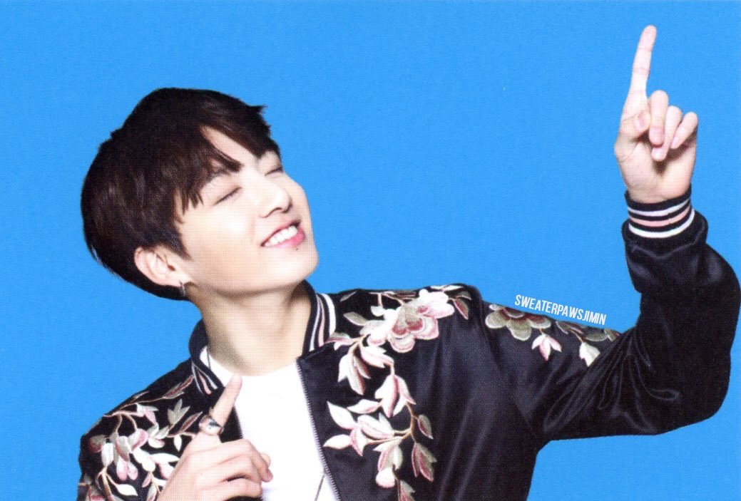 kookdaily's tweet photo. WOW WE'RE REALLY BLESSED???? https://t.co/w1elWhIlig