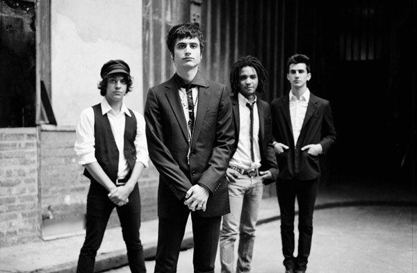 BB Brunes en concert
Réservez vos places avant tout le monde >>> bestofticket.com/bb-brunes-10822 #prevente #BBB