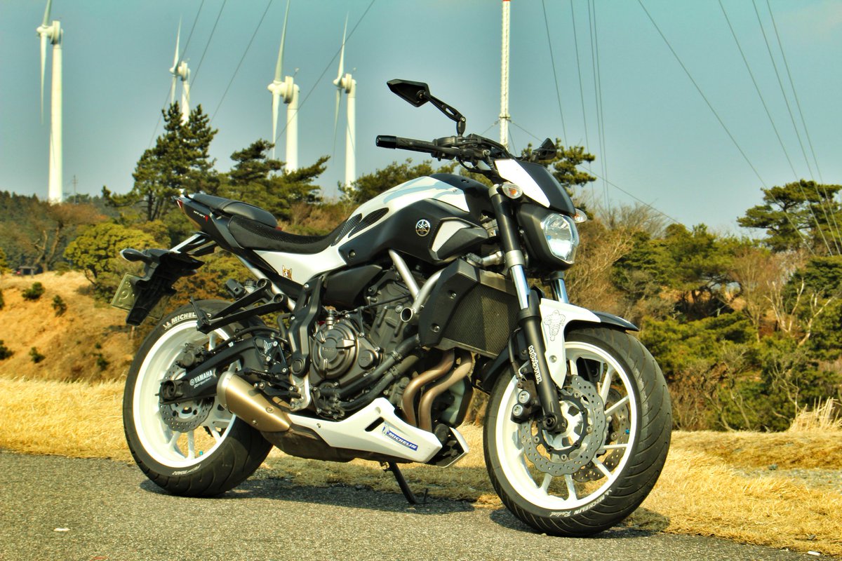 ナモ 白の日だから白いバイクをさらそう 白いバイクに白ホイールはいいぞ ナモ 白の日だから白いバイクをさらそう 白いバイクに白ホイールはいいぞ
