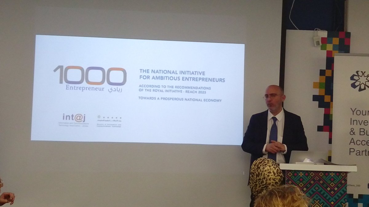 intajICTJO's tweet photo. #Intaj CEO Mr.Nidal Al Bitar presents 1000 entrepreneurs national initiative in #J_CORE session @giz_gmbh in @Oasis_500 #jo #startup https://t.co/gkPy6AcvfC