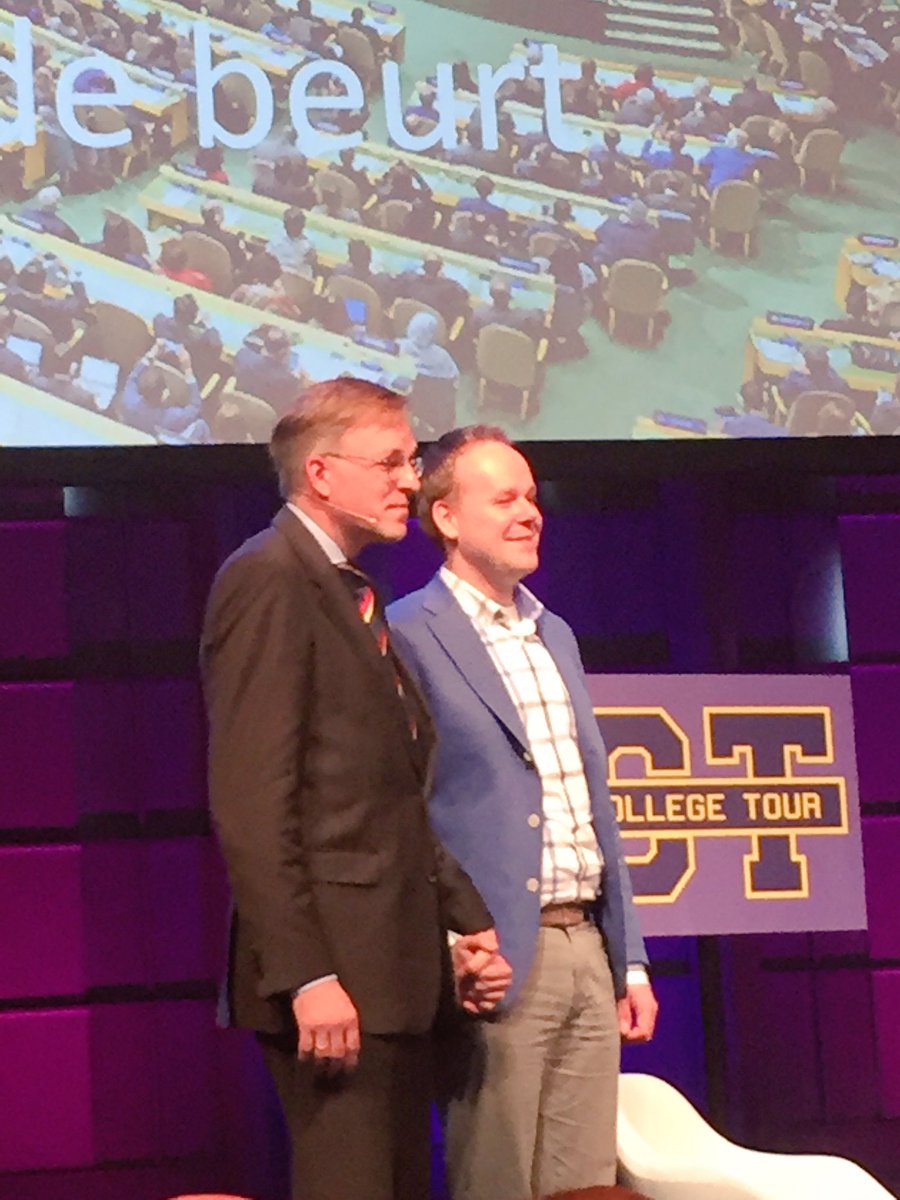 View image on Twitter