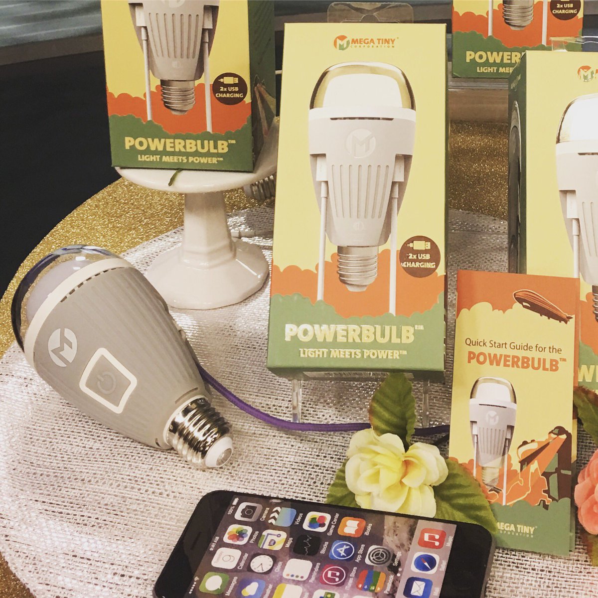 DawnsCorner's tweet photo. Add some power to your Wednesday with @megatinycorp PowerBulb π‘π‘#megatiny #powerbulb #usb #charger ππ #wisdomwednesday β³@EyeOpenerTV https://t.co/yGfHEQgHYr