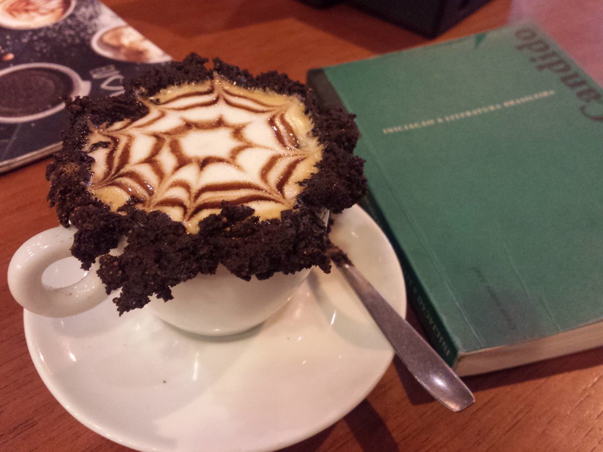 angellicaaraujo's tweet photo. A good book is followed by a good  cup of coffee #Coffee #booklovers #caffeine #love #breakt #chocolate #Literature #History https://t.co/7kS0G2xfJS