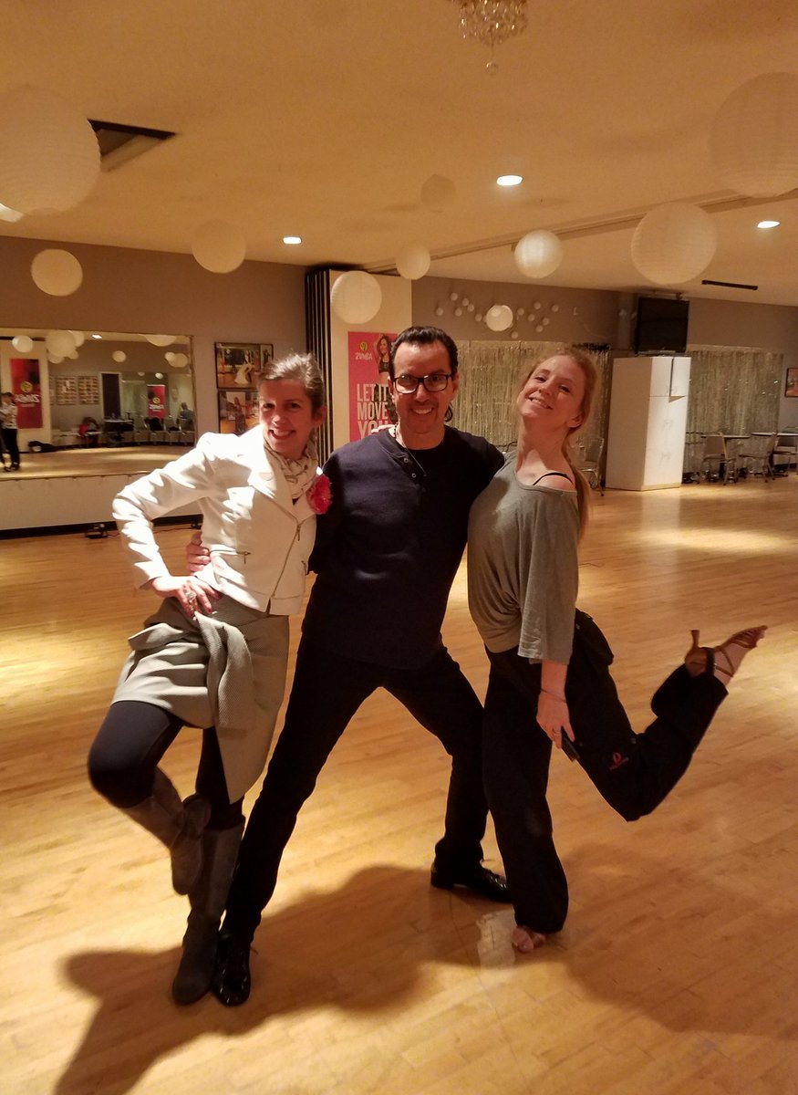 CarrieTergin's tweet photo. Hoping I soak in some dancing techniques from these 2! #TonyMeredith #SYTYCD #DancingJCMO https://t.co/i8PLNTRXTr #MayorTergin #DancingMayor https://t.co/nZkqbd7tgw
