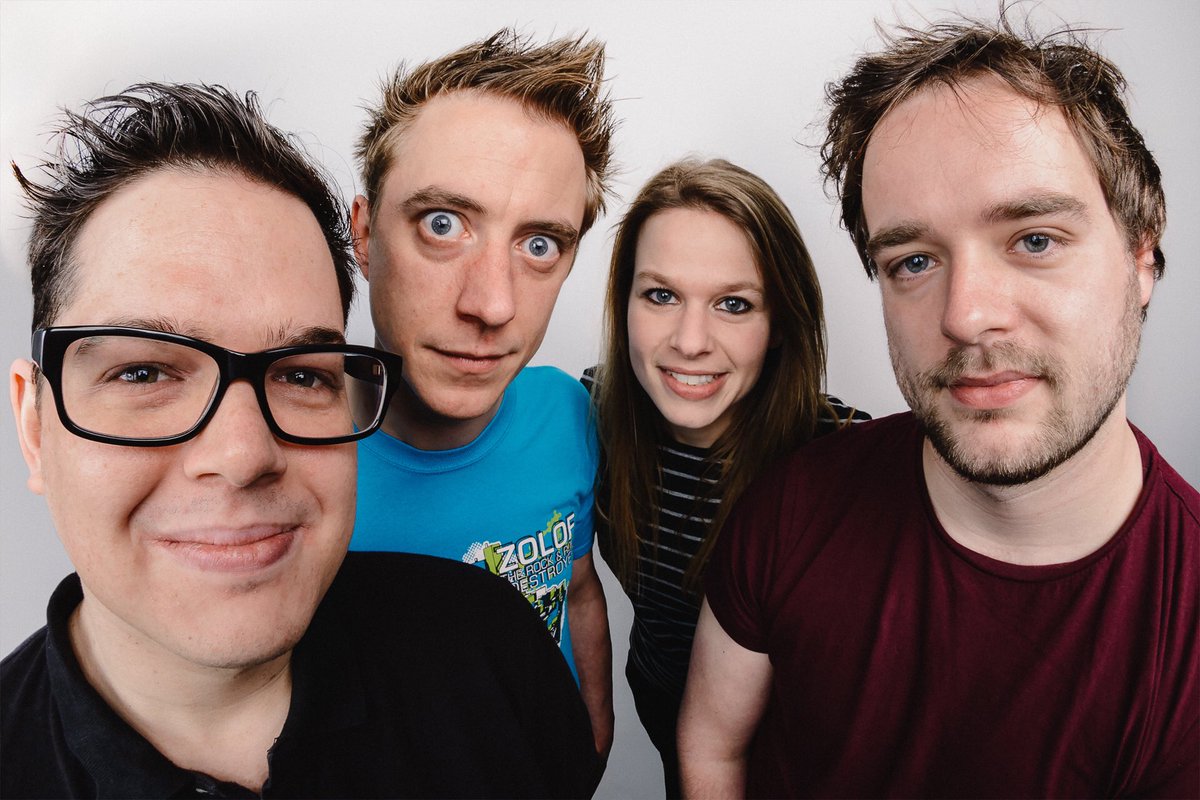 Dowzerpunkrock's tweet photo. New bandpic by @maxfrenchfries !
Check our Facebookpage for another one!
#dowzer #punkrock #newrecordthisyear #newstuffontheway https://t.co/2jMwyDi8MF
