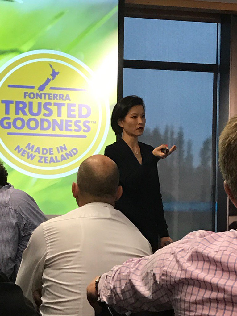 juliajones110's tweet photo. @Fonterra Jaqueline Chow talking, nutrition, turning challenge into opportunity and trust #ASBRural https://t.co/UPc6BfvIed