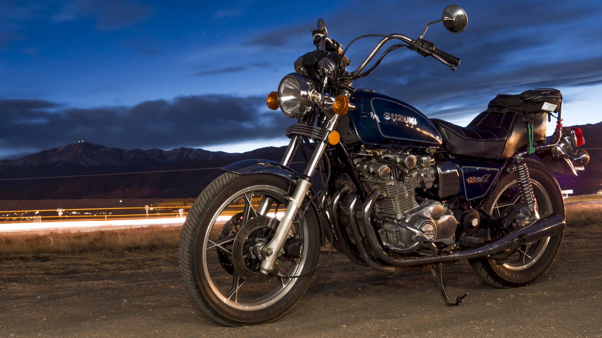 SirMattWest's tweet photo. Snagged these neat shots of my 1980 #Suzuki  GS850L.
#vintagemotorcycle #vintage #oldschool #motorcycle #bikelife #Colorado #pikespeak https://t.co/16N7Pamy8R