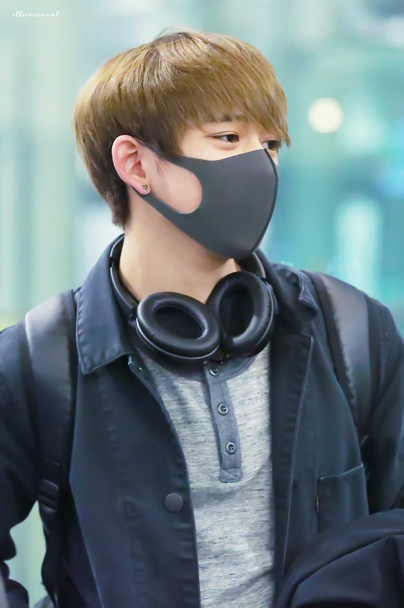 lucasarchive's tweet photo. HQ | lucas' first fansite @lucas99125 ✧

#SMROOKIES #LUCAS #NCT #루카스 https://t.co/gqxqydS7j8