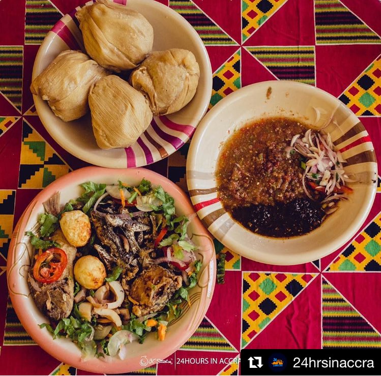 whereghanaeats's tweet photo. No cutlery allowed!
Who: @24hrsinaccra
What: Kenkey spread
#WhereGhanaEats ๐ฌ๐ญ๐ฌ๐ญ๐ฌ๐ญ : in the office with your colleagues https://t.co/4LA1sOAr6w