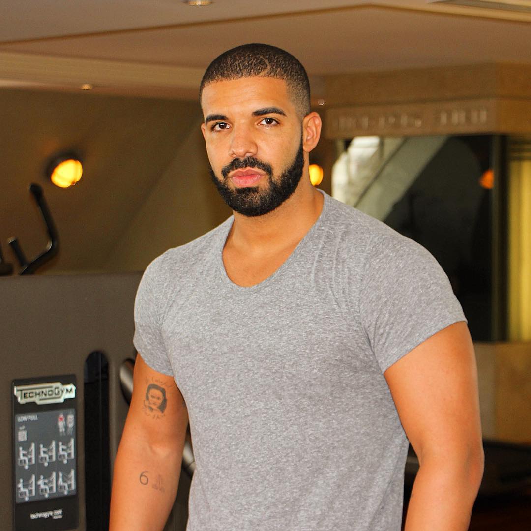 ForbesStyIe's tweet photo. How celebrities like Drake grow their trademark beards overnight. The science behind it: https://t.co/CugBnLkye0 https://t.co/hkKT7iNtLf