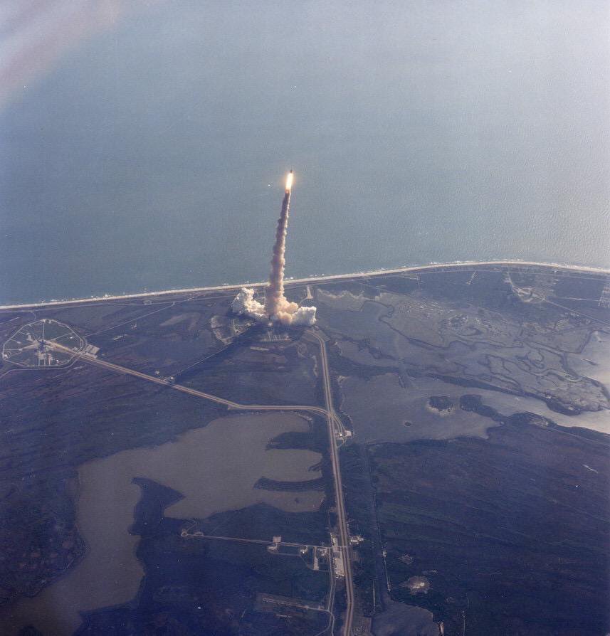 Spyder_Webb's tweet photo. #OnThisDay 6 April 1984
SS #Challenger was launched on its 5th mission & #NASA's 11th #SpaceShuttle mission:
#STS41C
#space #spaceflight https://t.co/7WyGmYkgdu