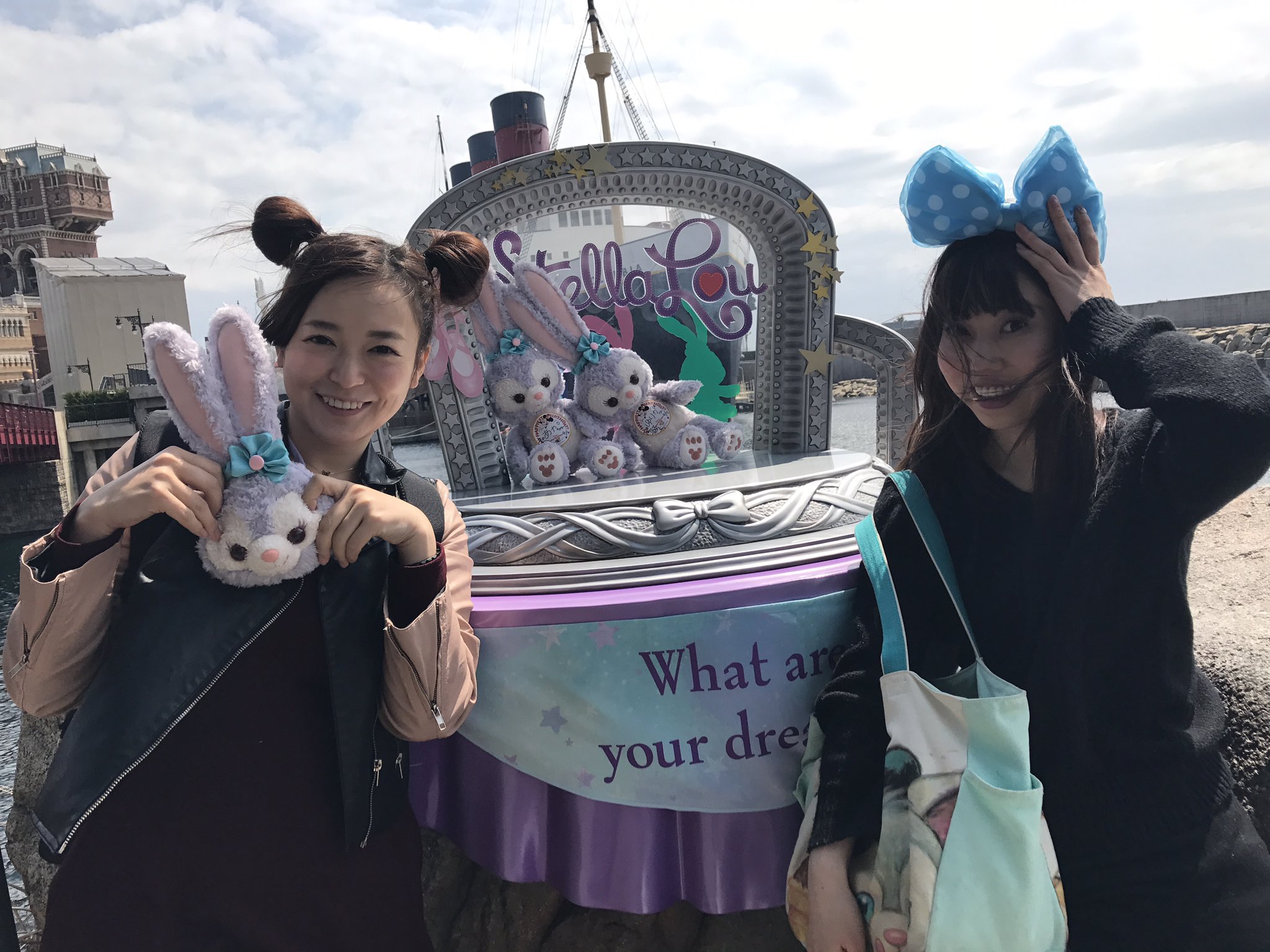 野口綾子 誕生日はやっぱり バースデーディズニー グッズ買いまくりで ステラおばさん 笑 ゆりちゃんは明日が誕生日 Disneysea Disney ディズニーシー バースデーディズニー ステラルー Stellalou T Co 5tifq94skt Twitter
