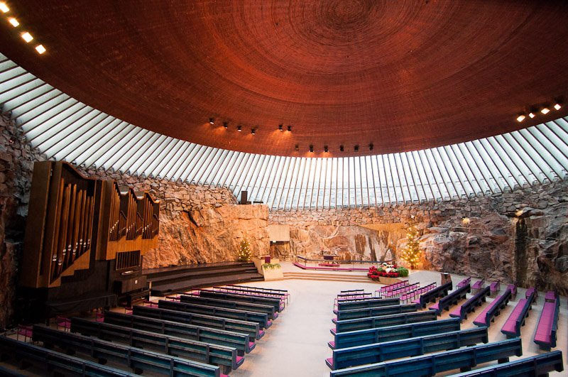 Temppeliaukio-Church hosts Theaster Gates & The Black Monks of Mississippi: The Black Charismatic concert - 7pm: youtube.com/watch?v=h3xVwr…