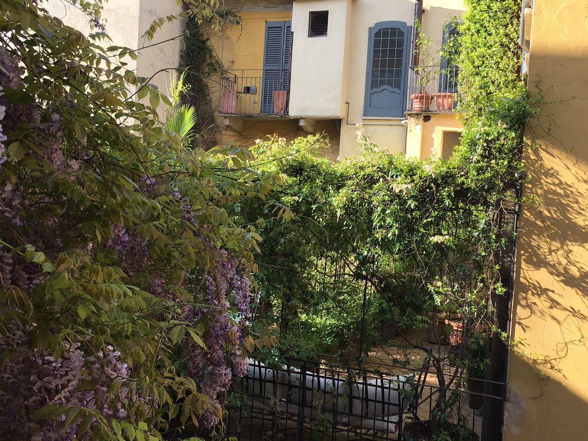 CittaNascostaM's tweet photo. #Grazie a tutti coloro che sono venuti a trovarci ieri alla #CasadelMaestrodellaZecca per il @fuorisalone !Eravate tantissimi!🙏🏻🎉#WeekDesign https://t.co/650ZWVoHWW