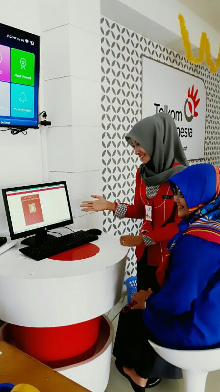 Dengan PaDi , membaca jadi lebih seruuu...<a href="/Synergy_Telkom/">Portfolio & Synergy Telkom Indonesia</a> #bumnhadiruntuknegeri #PADITREG2 #PlasaCibitung