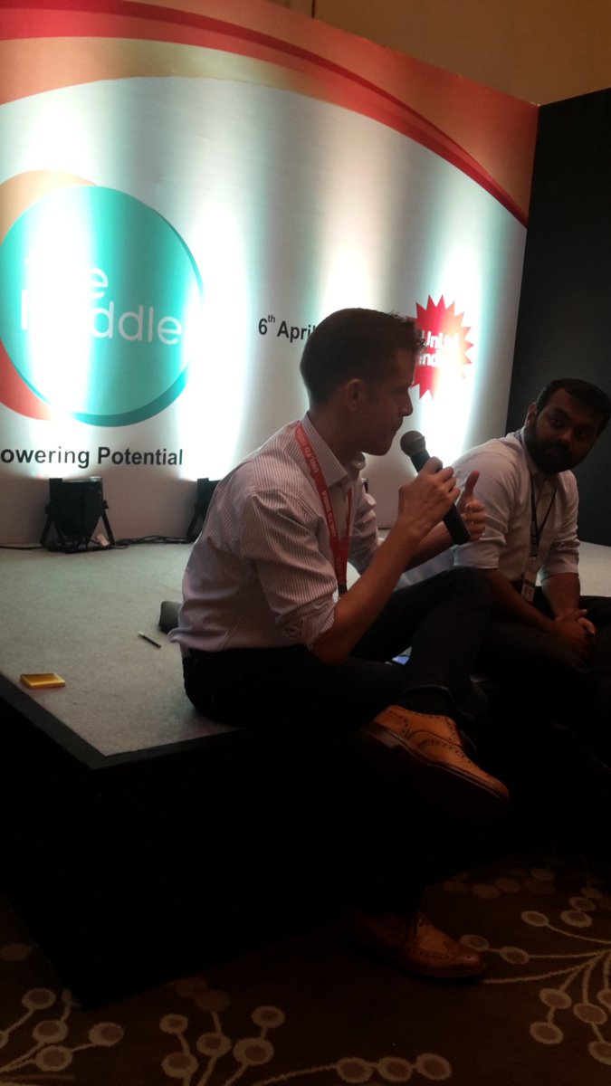 karenbraganza's tweet image. Our brilliant host @RichardAlderson at the #TechMasterclass #huddle2017 @unltdindia