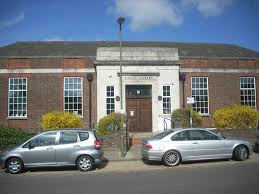 Mill Hill library reopens today in partnership with <a href="/NW7Residents/">Mill Hill Residents</a> ow.ly/8hZv30asPVK
