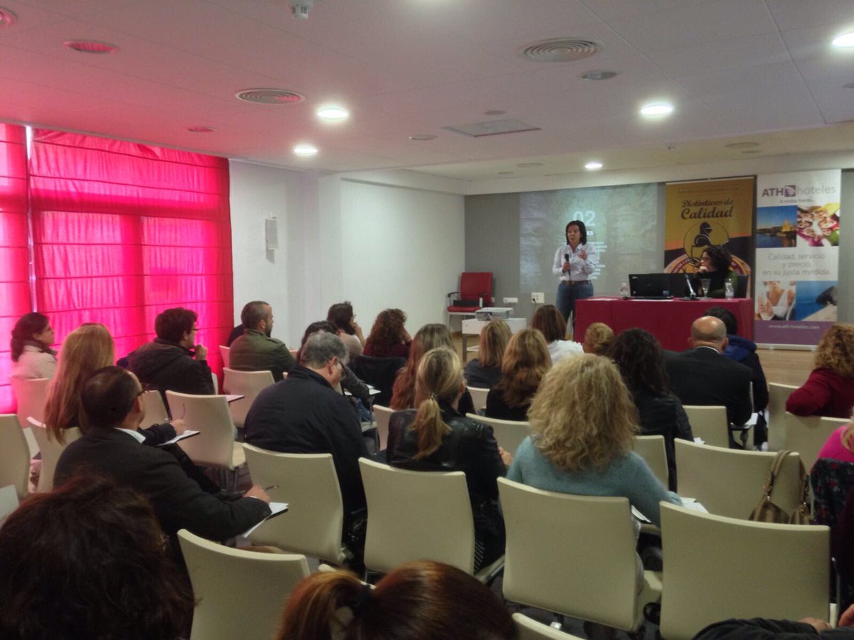 irene_cintas's tweet photo. Buenos días. Continuamos con las jornadas #DestinoMedinaSidonia https://t.co/yYZy4h31SL