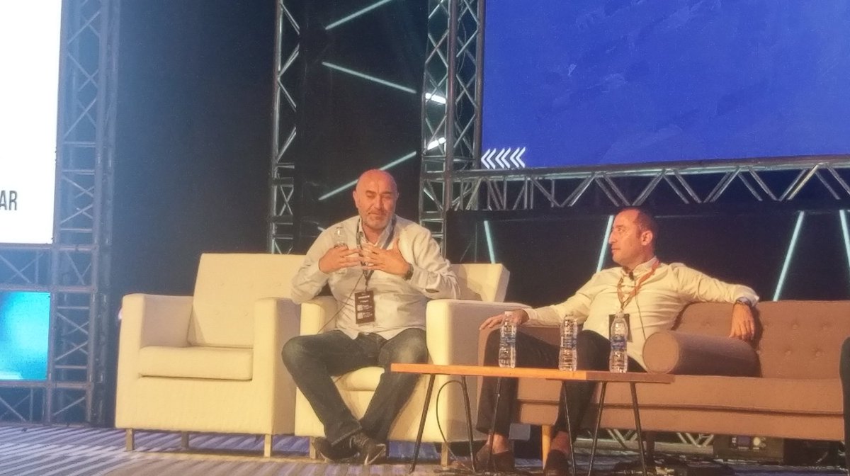 arabianmktr's tweet image. Told my team you have joined the most innovative team in the world @amazon @ronmou @souq #step2017