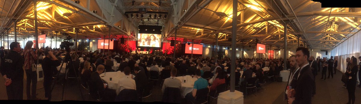 ohueg's tweet photo. #pimpoint17 #GettingReady. More swedes than danes gathered in øksnehallen 🚶🏿🚶‍♀️🏃💨 https://t.co/qxNvoZIaZu