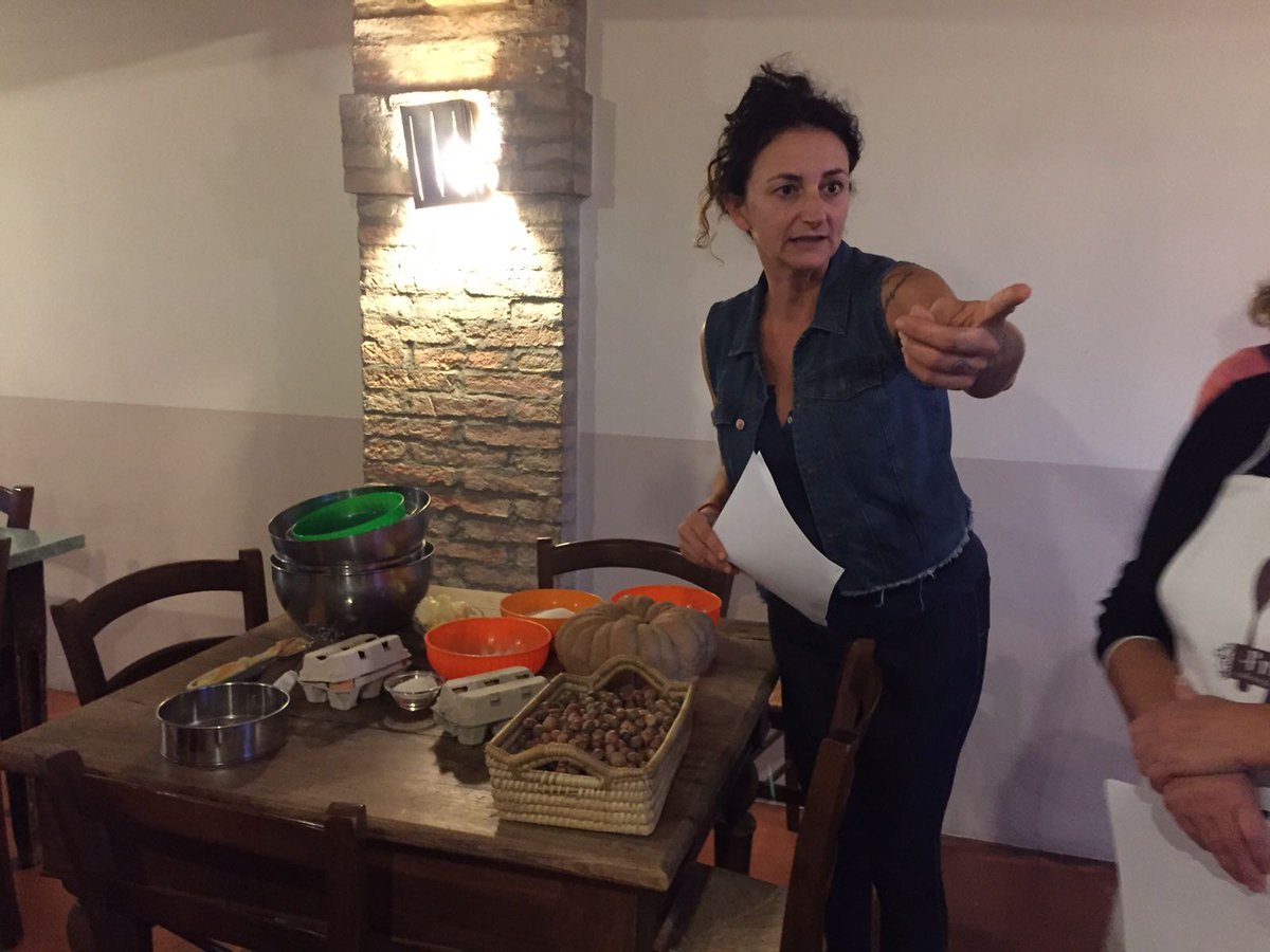 poderescroce's tweet photo. Siete pronti per il nuovo laboratorio di cucina di mercoledì 31 #maggio?
https://t.co/rrimHc24fz
#argelato #Bologna #cucinaconRegina https://t.co/Y4ipQyO1VX