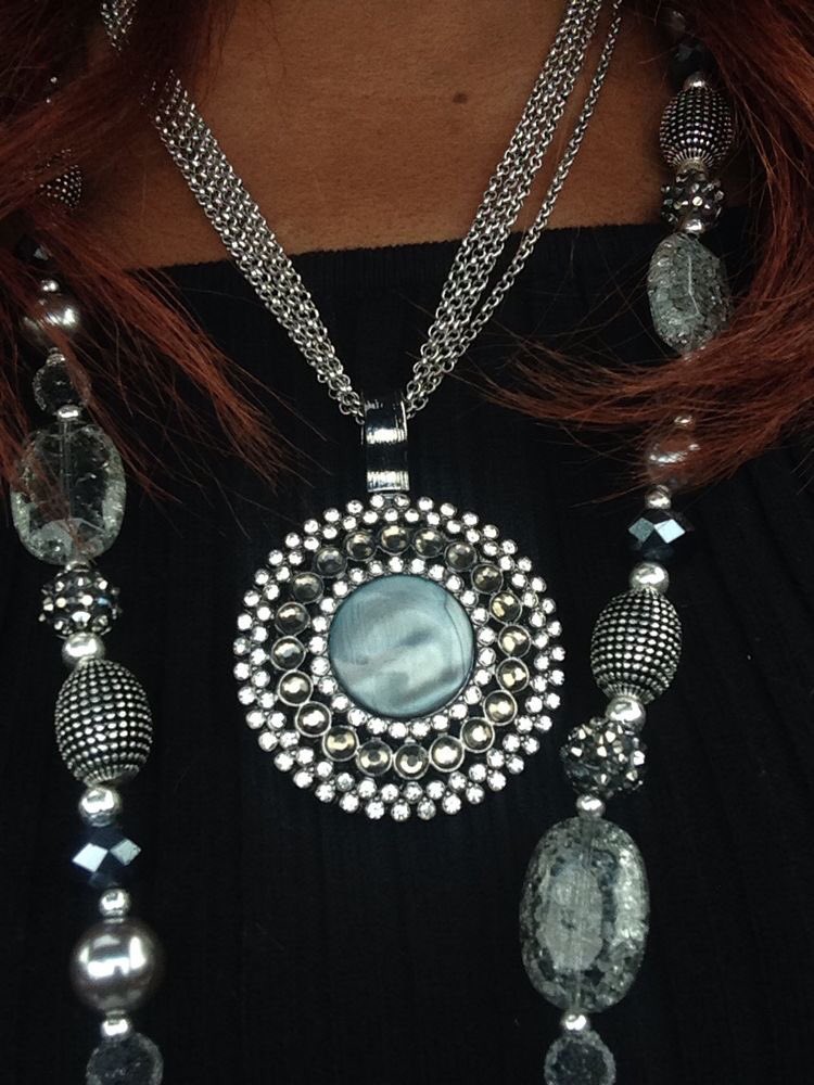 PDFashionJewels's tweet photo. #styletips #hematite #premierdesigns #bling #springstyle #silver #mixingmetals https://t.co/0n2c4jng37