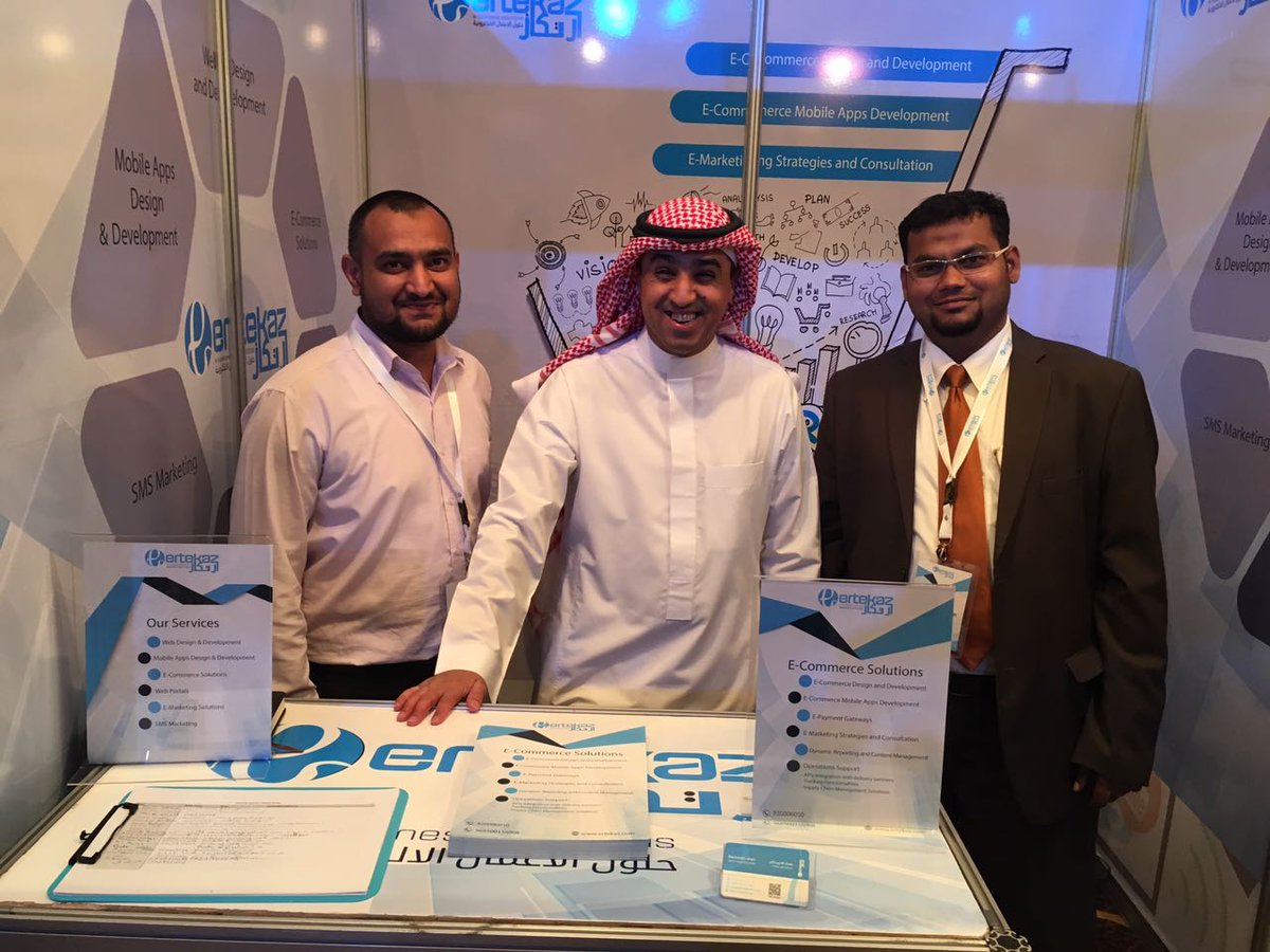 ertekaztech's tweet photo. فريق #ارتكاز يشارك في #معرض_التجارة_الالكترونية الأول #بالمملكة بتاريخ 2 أبريل 2017. https://t.co/YC3pKmDJyz