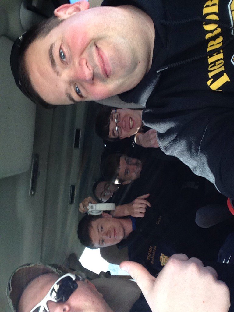 tigerroboticssd's tweet image. Nationals here we come #harrisburgstrong #vex #createopen