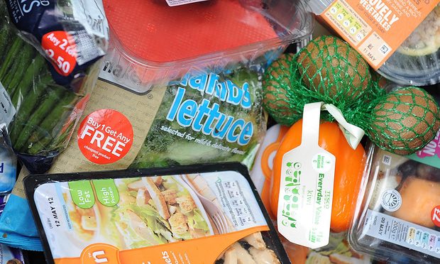 AlmedaFood's tweet photo. How much emphasis should we be placing on 'best before' labels on our food? #foodwaste https://t.co/Lnutjn47c0 https://t.co/pEJaxSdFFK