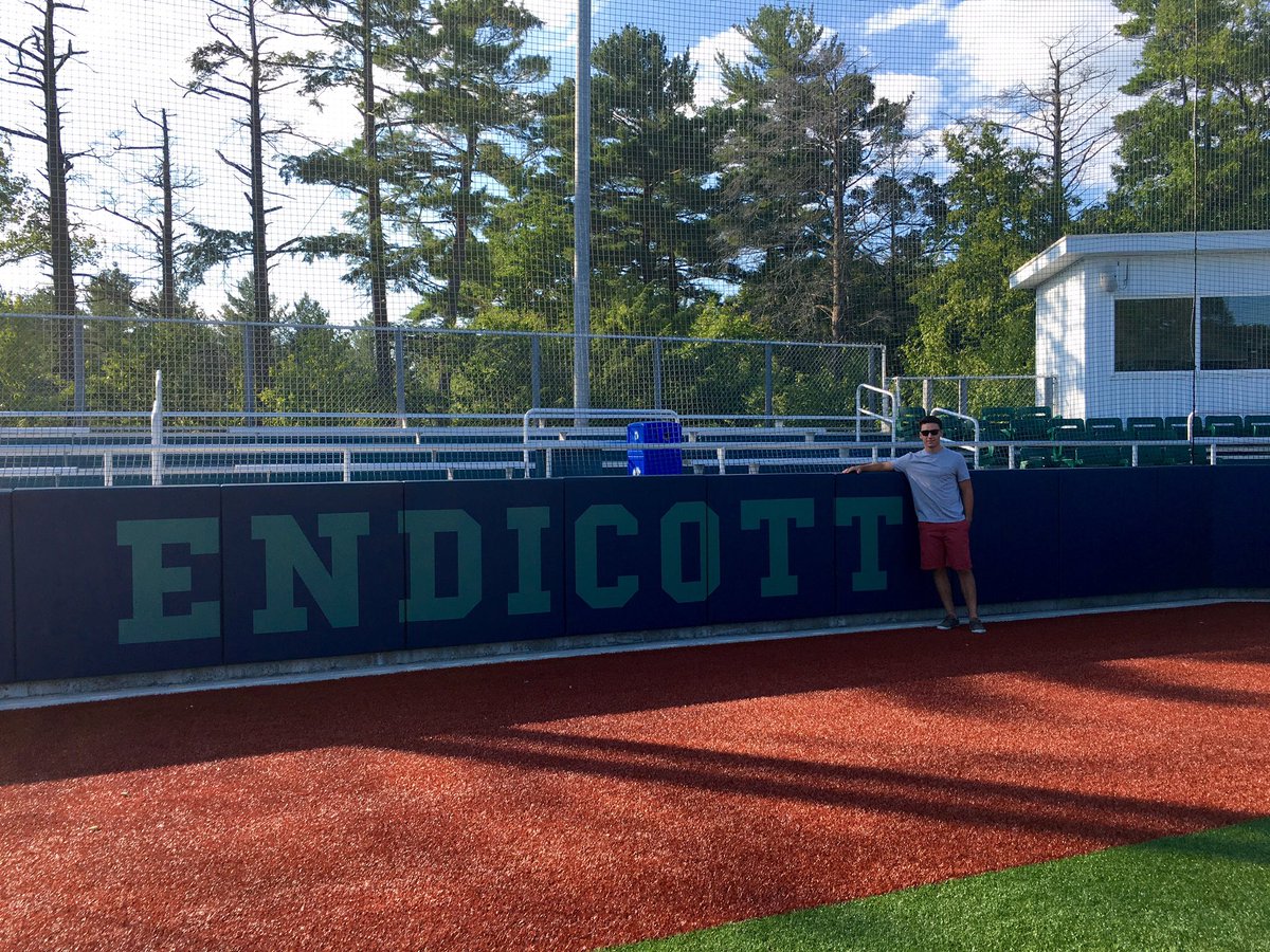 CooperAnibal17's tweet photo. Proud to announce that I will be continuing my academic and athletic career at Endicott College! Thanks to all that helped me along the way! https://t.co/b4Yg5nBkBq