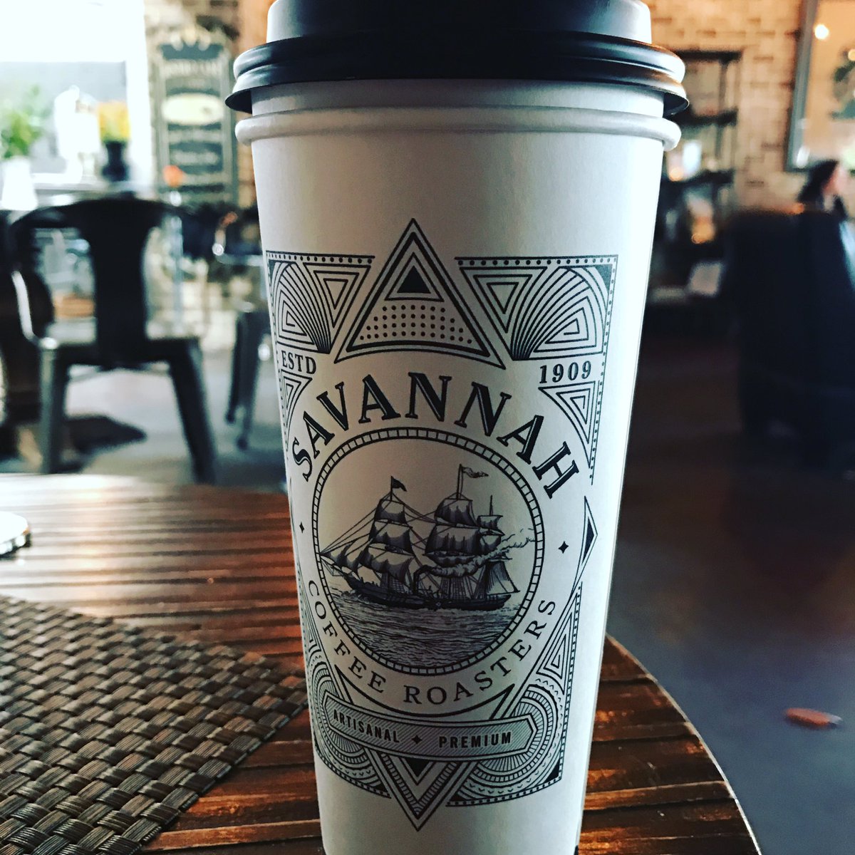 devin_negrete's tweet photo. this place has nectar from the gods ☕️ • #savannah #savannahga #savannahroasters #galiving https://t.co/L82TTpVzGl