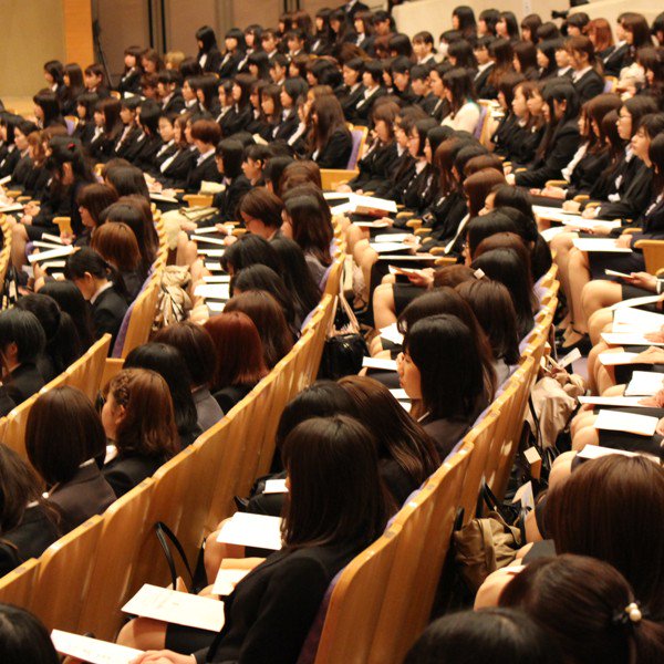 相模女子大学 祝 本日 大学院 大学 短期大学部の入学式を挙行 新入生の皆さん ご入学おめでとうございます 充実した学生生活となることを願っています 式典後には 吹奏楽部 チアリーディング部grampus ダンスクラブeasterの学生が歓迎の 相模女子大学 祝 本日 大学院 大学 短期大学部の入学式を挙行 新入生の皆さん ご入学おめでとうございます 充実した学生生活となることを願っています 式典後には 吹奏楽部 チアリーディング部grampus ダンスクラブeasterの学生が歓迎の