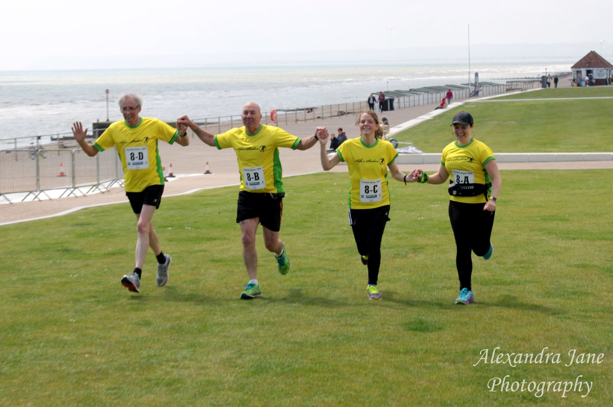 TreeofHopeCC's tweet photo. Run a #marathon between the four of you in our marathon team relay! Enter now https://t.co/9bXnScDiD5 #TeamChallenge #Kent https://t.co/TdrOeECTUz