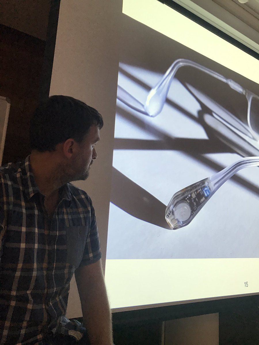 danieldraper's tweet photo. Learning about Bluetooth enabled sunnies #tzukuri at #phsyd https://t.co/QTWuSG4OLY