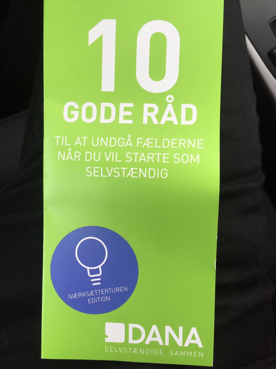 Iværksætterturen kører idag til Silkeborg. @A_kassen_Dana deler ud af gode råd til de unge mennesker! #dana #ivturen