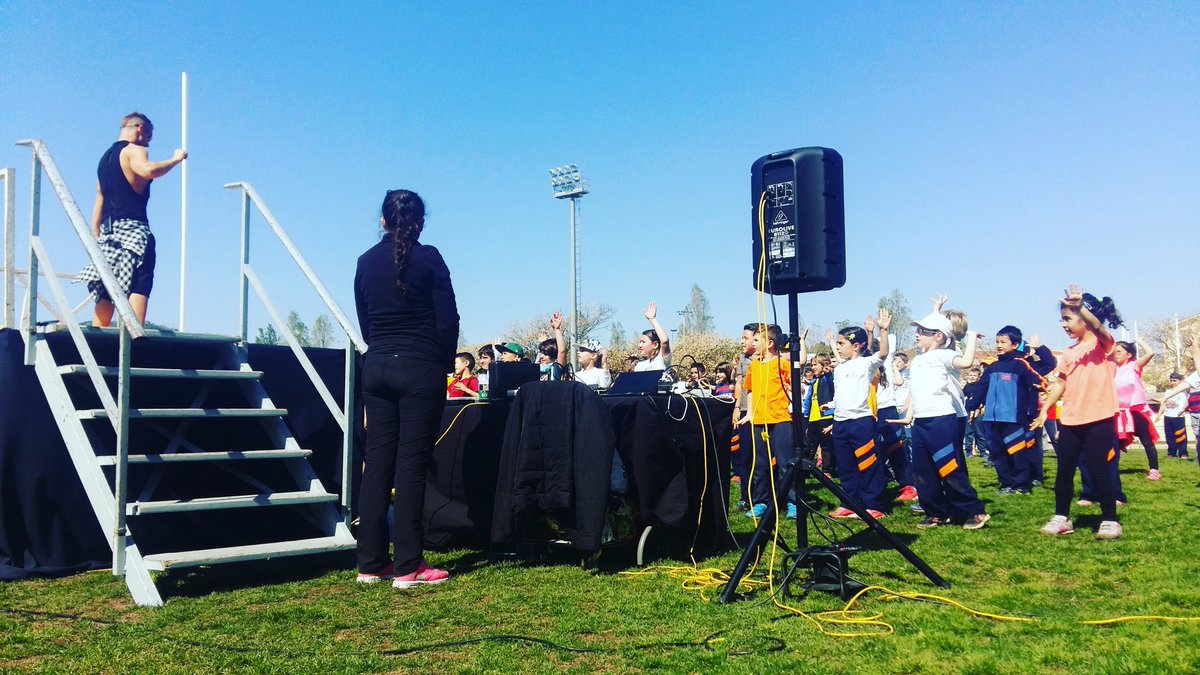 Masterclass de Zumba amb Esportmusic!
#Speakers #Deejays #EspectaclesEsportius