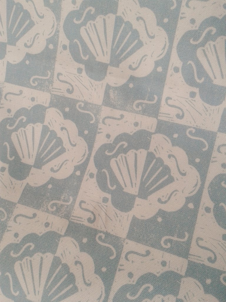 ElizabethHar1's tweet photo. My first 3 metres #shellfabric & a chair it will cover! More designs to come #britishmade #britishprint #fabric https://t.co/IaKEcatu2p