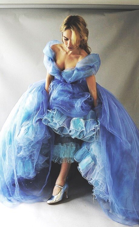 Happy birthday to my favorite disney princess   Love u Lily James!!!!!!! 