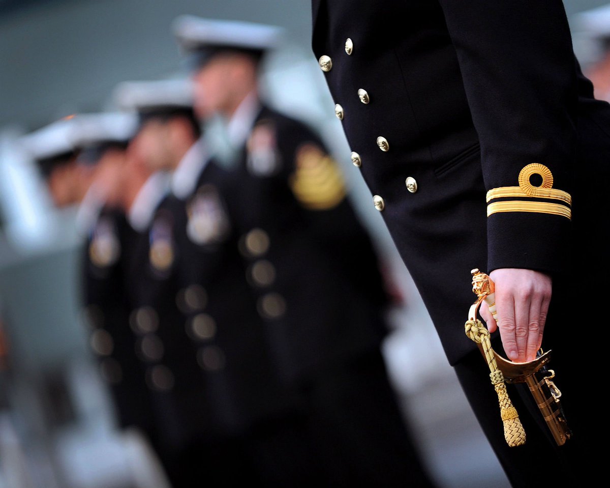 wyedeanweaving's tweet photo. We manufacture #RoyalNavy #Uniform #Accessories. #Buttons #Badge #Medal #Ribbon #RN #MilitaryUniform #ArmedForces #CapTally https://t.co/ItX4G8nTiP