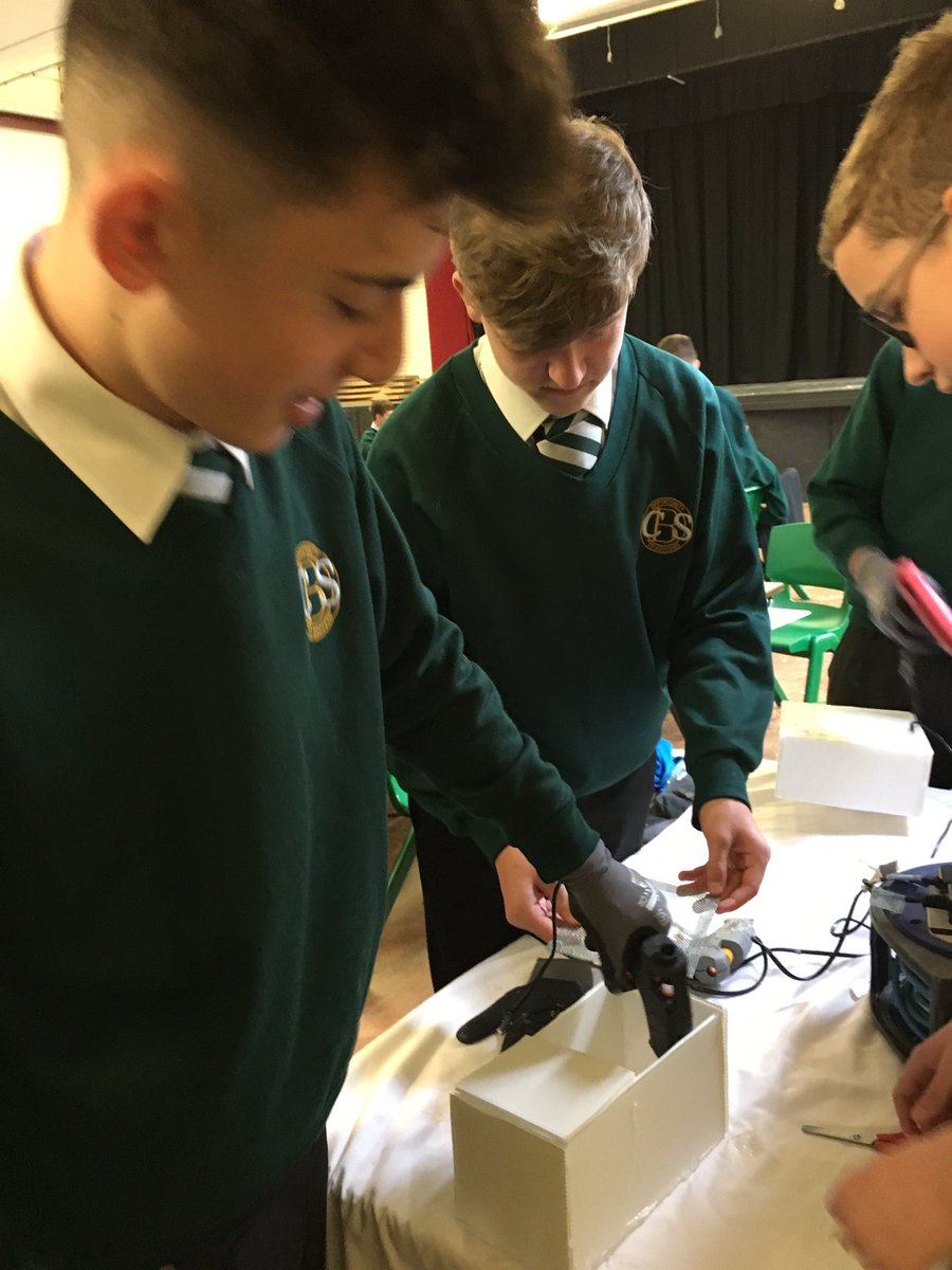 MissSeville's tweet photo. Year 9 STEM day. All working hard to design and make water filters with Smallpeice trust! https://t.co/MTDolUE6uh