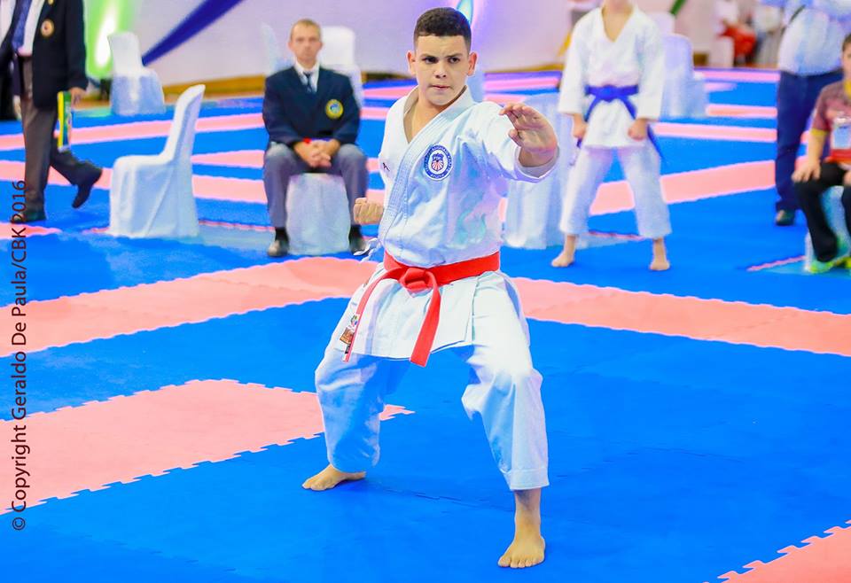 40grausmodels_'s tweet photo. #SOMOSTODOSIZAACMATOS #KARATE #IGUAI #BAHIA https://t.co/7ejMqamRAg