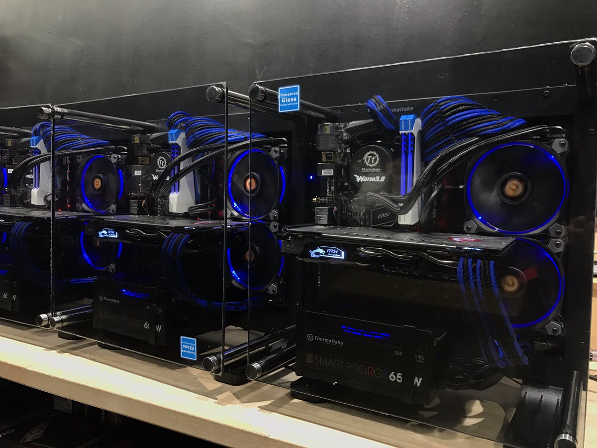 Infomax_Paris's tweet photo. Ça commence à prendre forme :) bientôt @GamersAssembly @Thermaltake_fr @msifrance @avexir https://t.co/eKz03qJEHl