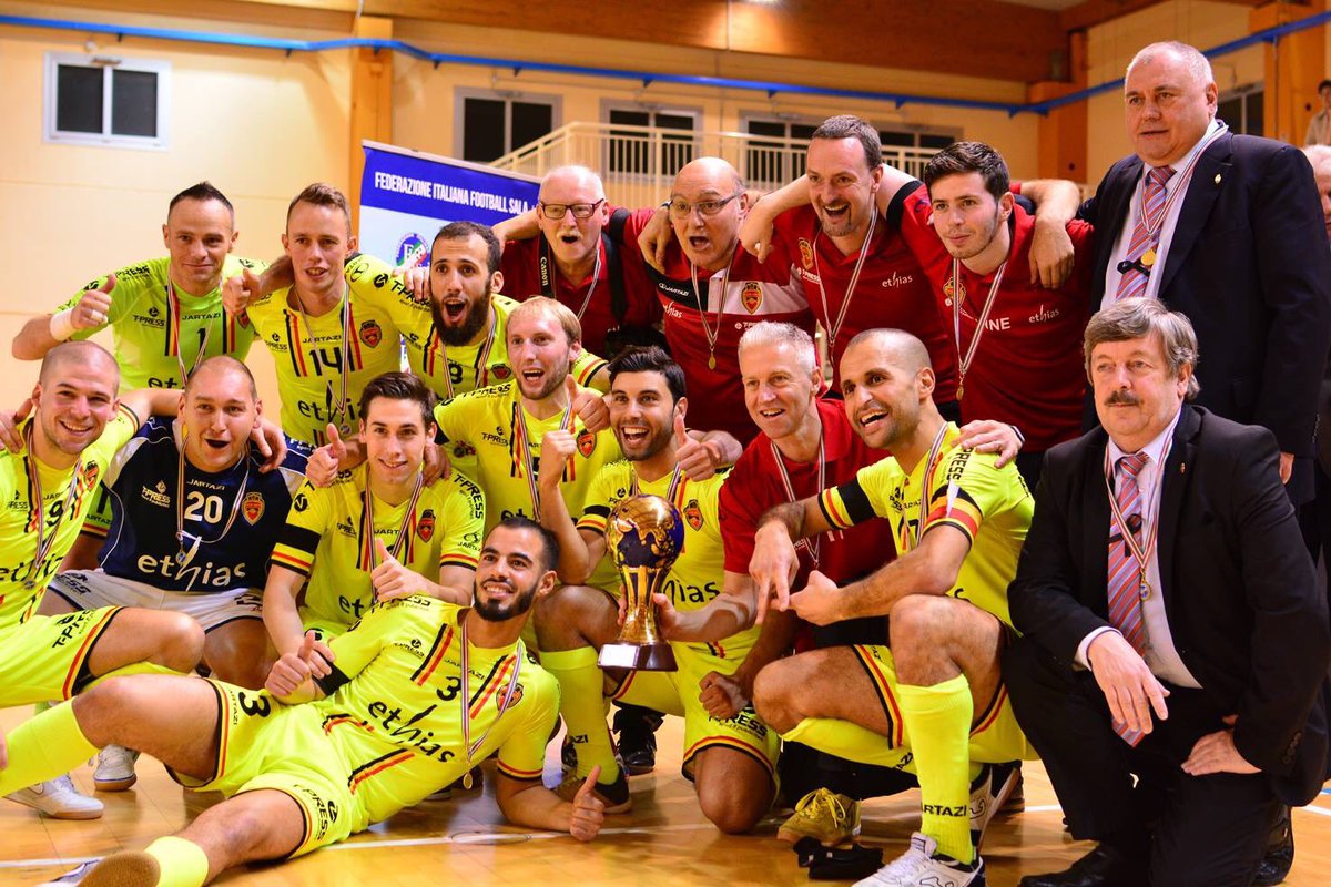 VEeckhoudtKevin's tweet photo. Totally ready to maintain our title! 🇧🇪Throwback to last year! #futsal #belgium #winners #fifs #italy https://t.co/j0nShv6C8X