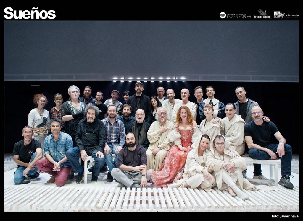 En capilla, mañana estreno #SueñosQuevedo teatro de la comedia,aquí la familia