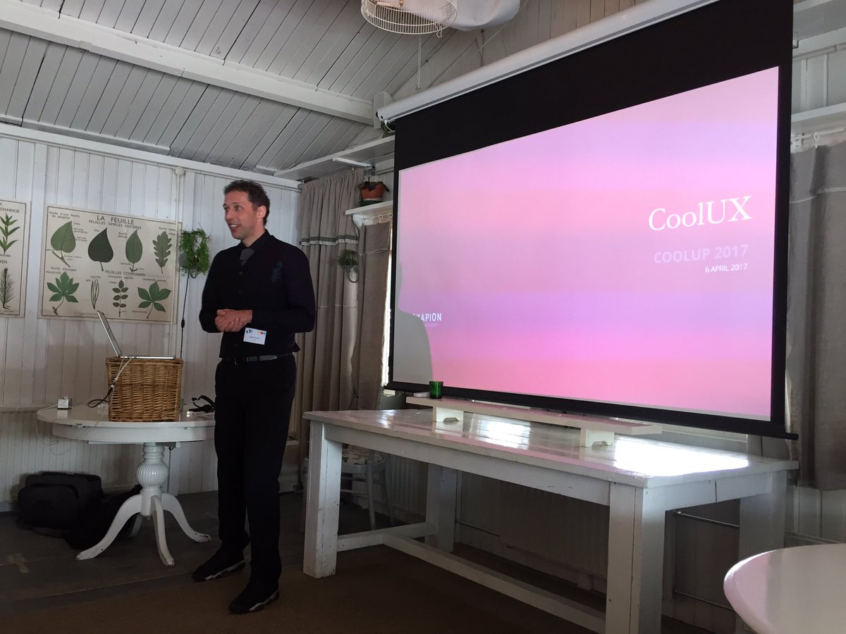 ericbrinkel's tweet photo. @elcoolio geeft boeiende presentatie over User Experience Design tijdens #CoolUp https://t.co/ScBLO3HMDj