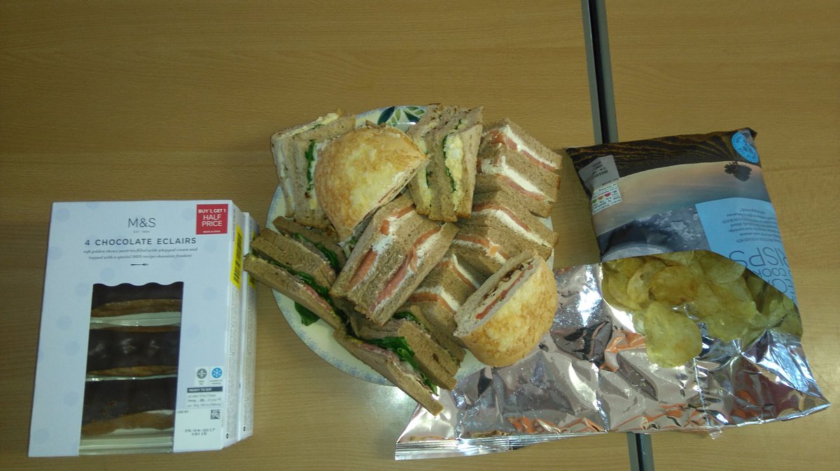 A beautiful volunteers lunch courtesy of <a href="/marksandspencer/">M&S</a> &amp; <a href="/nbrly/">neighbourly.com</a>