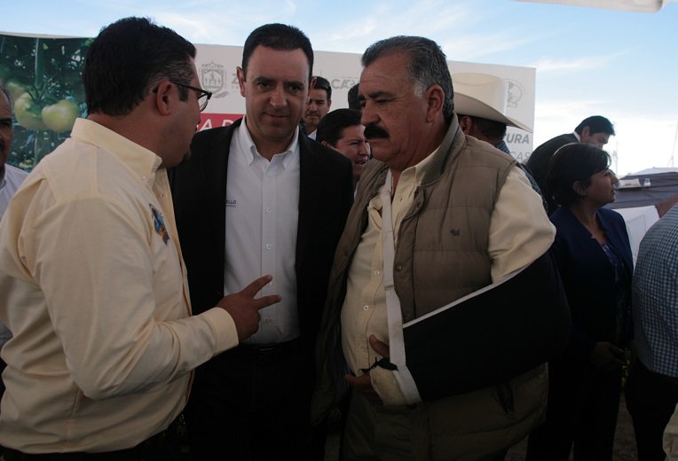 Desarrollo de invernaderos, eje central de economía en Zacatecas: Francisco López ow.ly/K4ZG30aCmHG